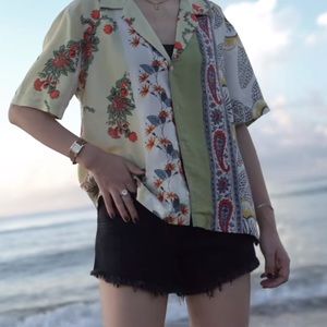 UO Hayden Souvenir Button-down Shirt